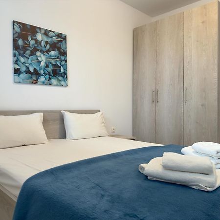 Blue Horizon 2 Apartment Nea Kallikrateia Exterior photo